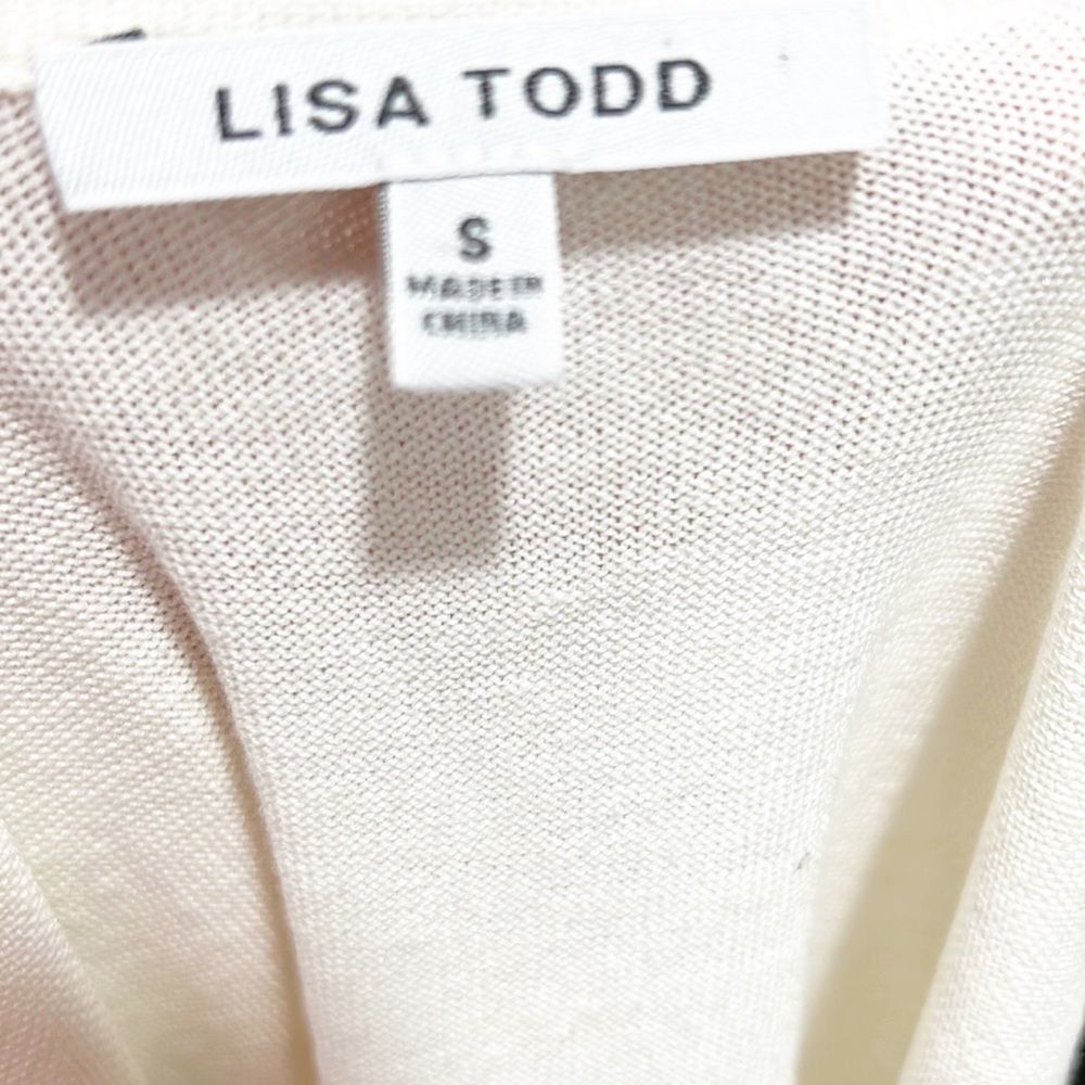 Lisa Todd Cream and Black Color Blocked Sleeveless Sweater Medium - Picture 7 of 9